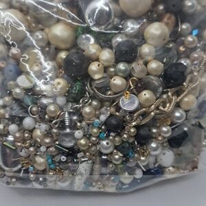 Elegant Multi-Color Pearl and Bead Necklace